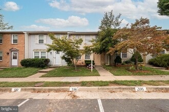 Building Photo - 6320 Lightburn Ct