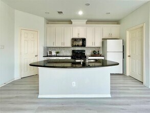 Building Photo - 3625 Standing Rock Dr