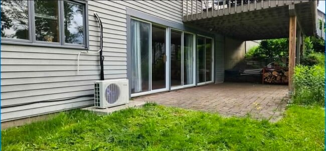 Foto del edificio - 84 Clapboard Ridge Rd