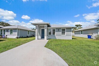 Building Photo - 4822 SE Flounder Ave
