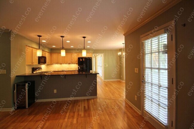Building Photo - 1218 Newbridge Trace NE