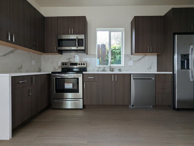 Foto del edificio - 339 Fremont Ave