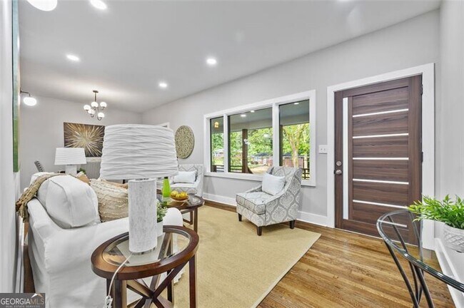 Building Photo - 276 Hermer Cir NW