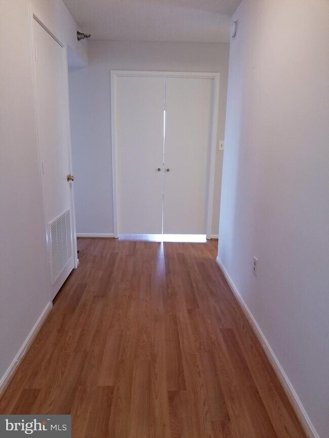 Foto del edificio - 3310 N Leisure World Blvd