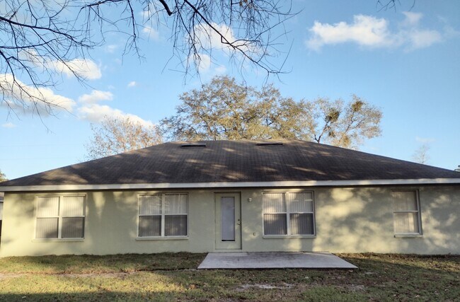 Building Photo - 1223 Persian Ave