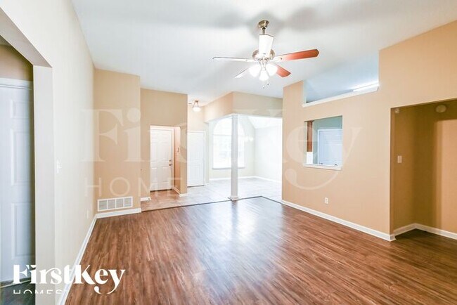 Foto del edificio - 852 Parham Cir