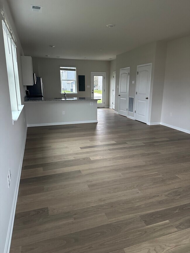 Building Photo - 10964 Farmerfield St