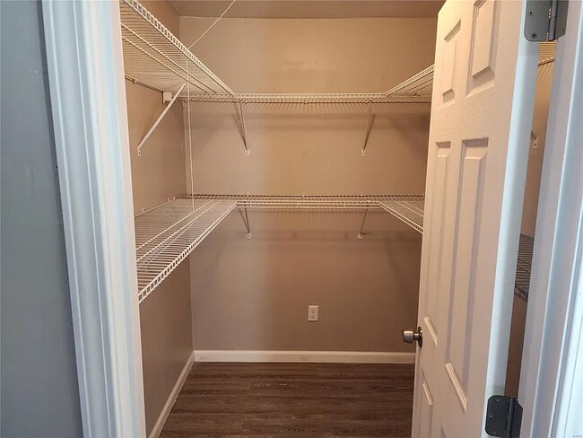 Foto del edificio - 8736 Santa Bella Dr