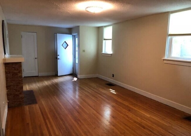 Foto del edificio - 206 East Avenue D