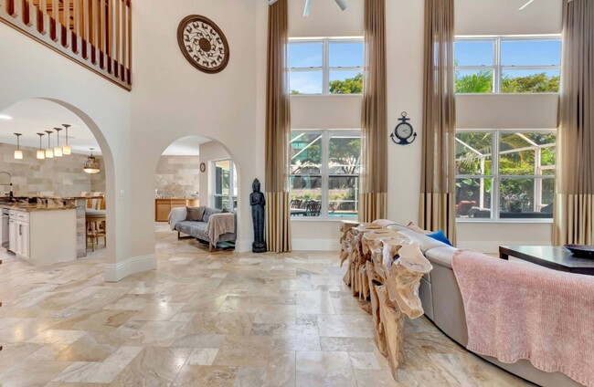 Foto del edificio - 17274 Ventana Dr