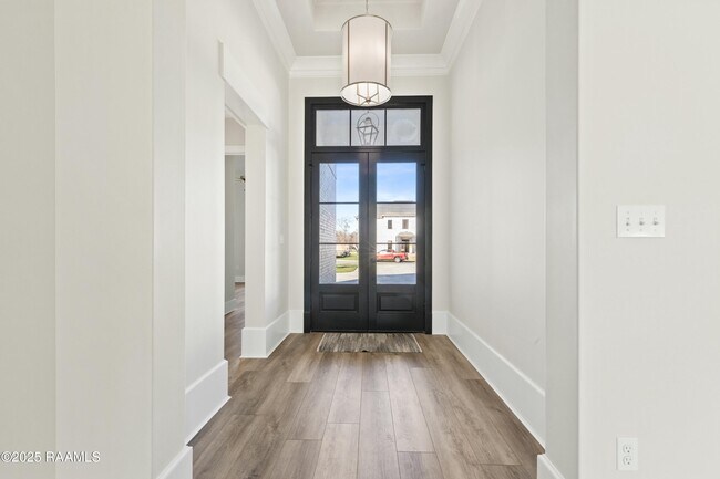 Building Photo - 109 Trailing Oaks Dr