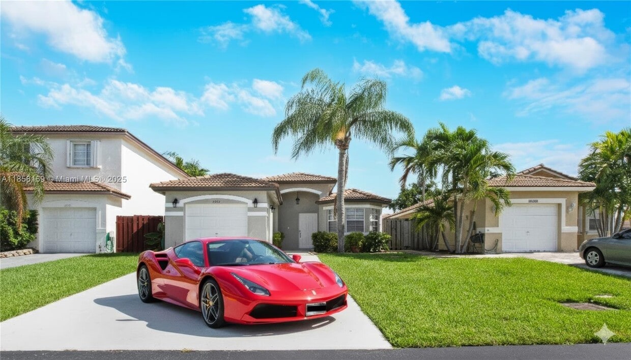 Primary Photo - 8743 SW 213th Ln