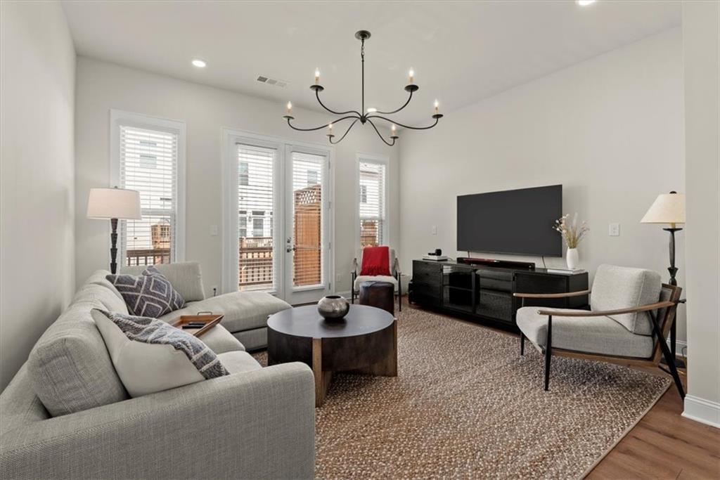 Foto principal - 4217 Deming Cir