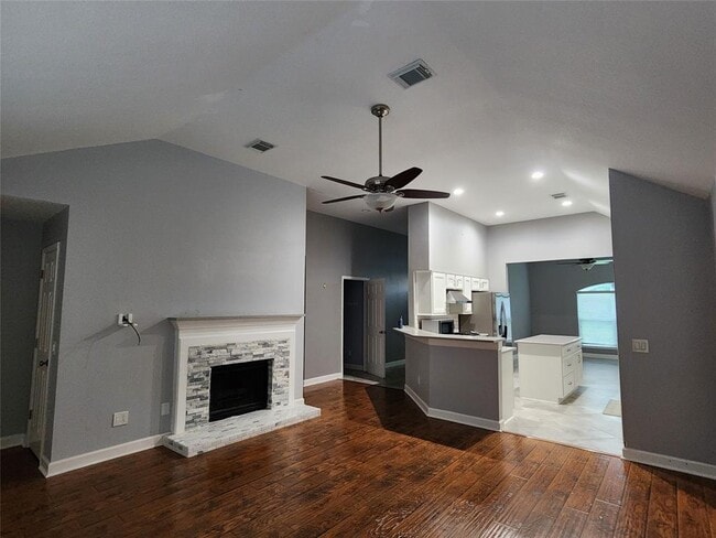 Building Photo - 12307 Elk Meadow Dr