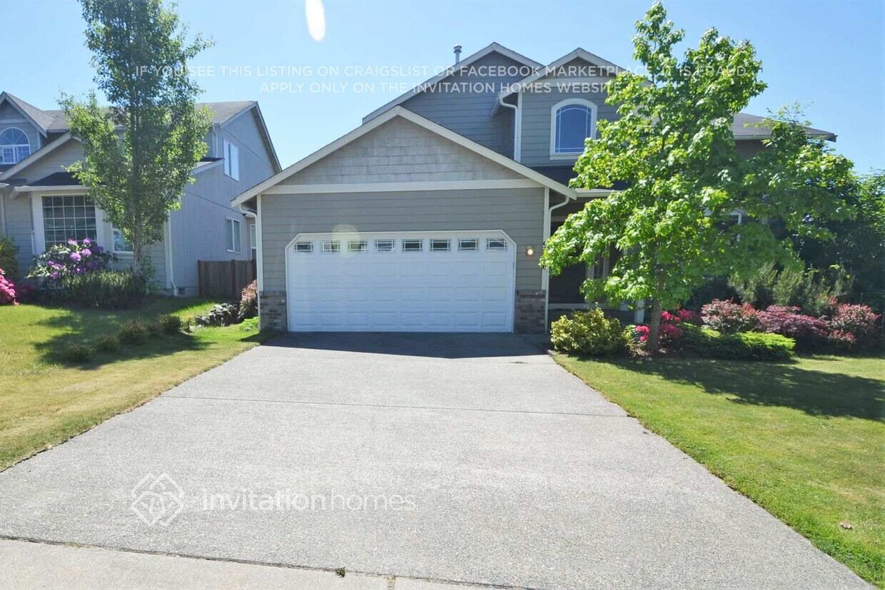 Primary Photo - 9006 174 St Ct E