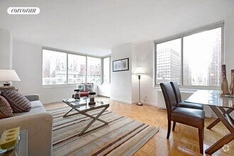 Building Photo - 145 E 48th St