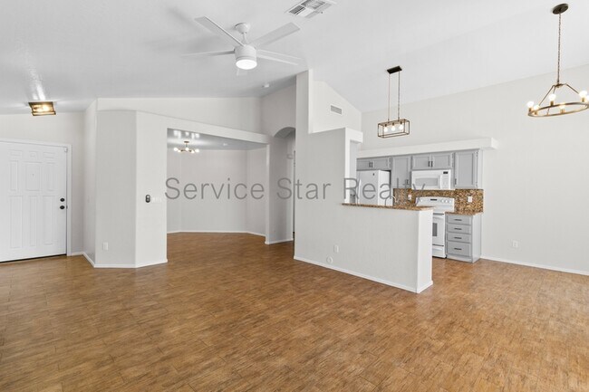 Foto del edificio - 1056 W Todd Dr