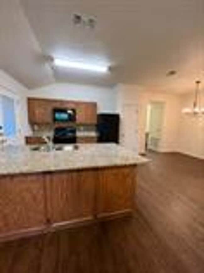 Foto del edificio - 403 Olaf Dr