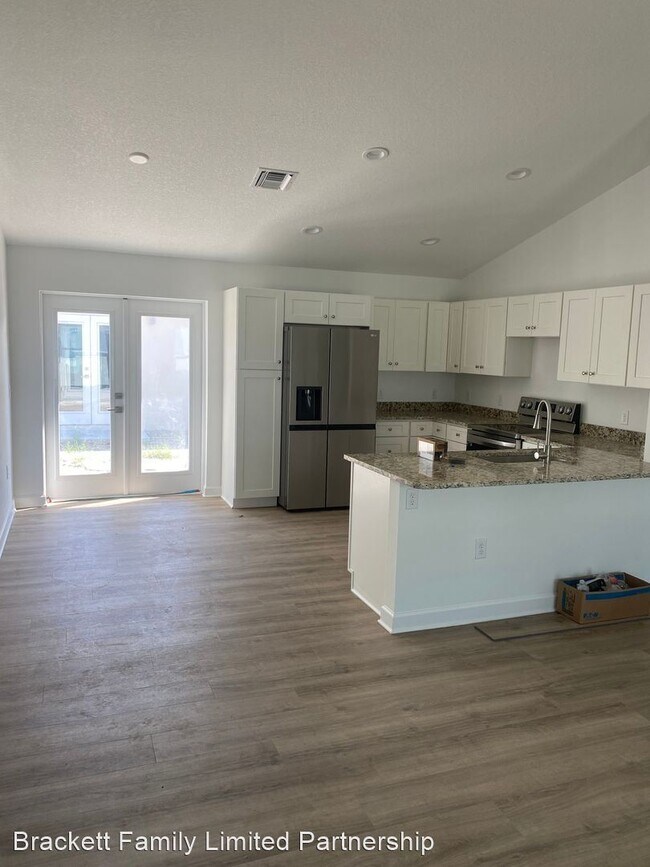 Building Photo - 3 br, 2 bath House - 2086 33rd Avenue