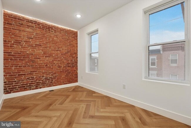 Foto del edificio - 1438 Tasker St