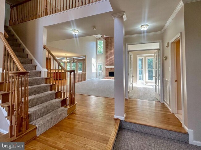 Building Photo - 21226 Edgewood Ct