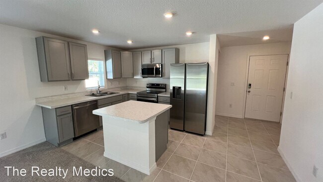 Building Photo - 3 br, 2 bath House - 186 Hurtig Ave NW