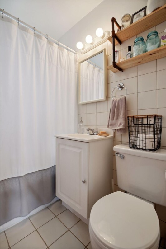 Foto del edificio - 2106 E 58th St