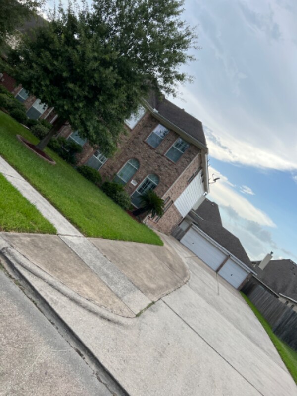 Foto del edificio - 6807 Chapelfield Ln