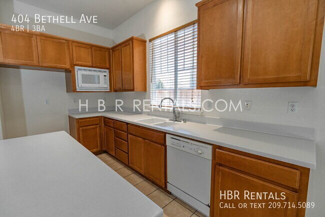 Foto del edificio - 404 Bethell Ave
