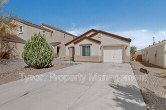 Building Photo - 2824 Merlot Dr SW