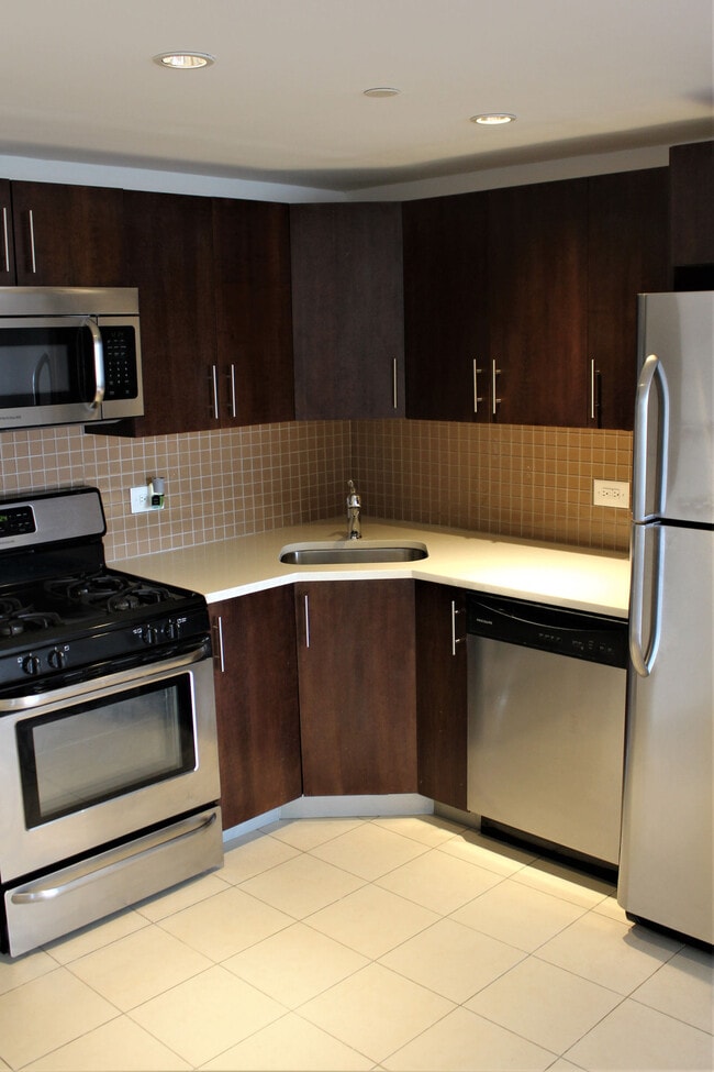 Interior Photo - The Exo