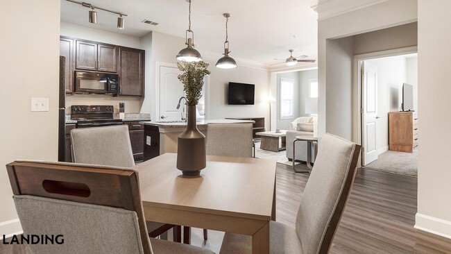 Building Photo - 3000 Daventry Cir