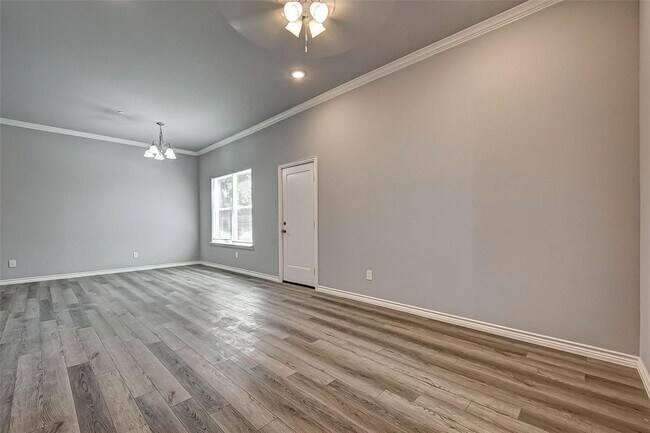 Foto del edificio - 2512 Southmore Blvd