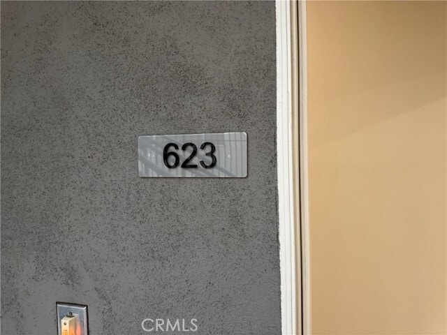 Building Photo - 623 Normandie Ave