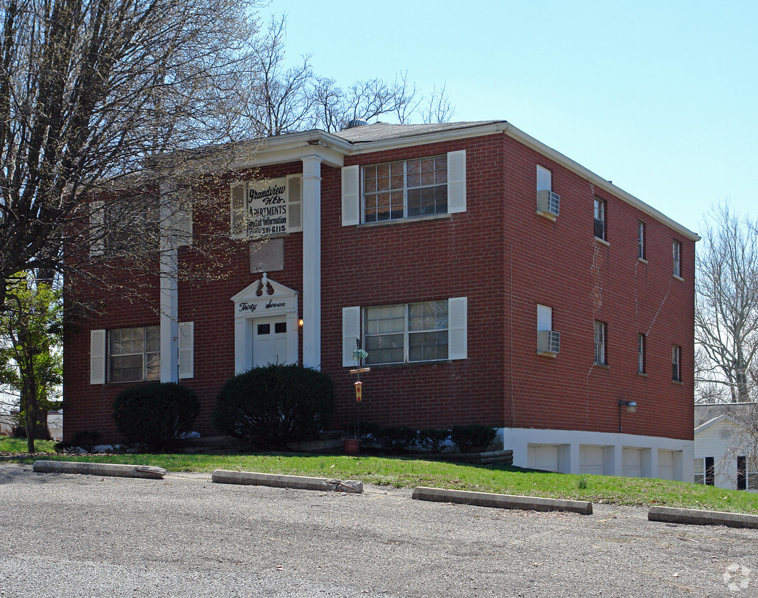 Primary Photo - Grandview Hts. Apartments