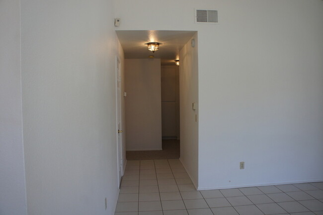 Building Photo - 16190 Lofty Trail Dr