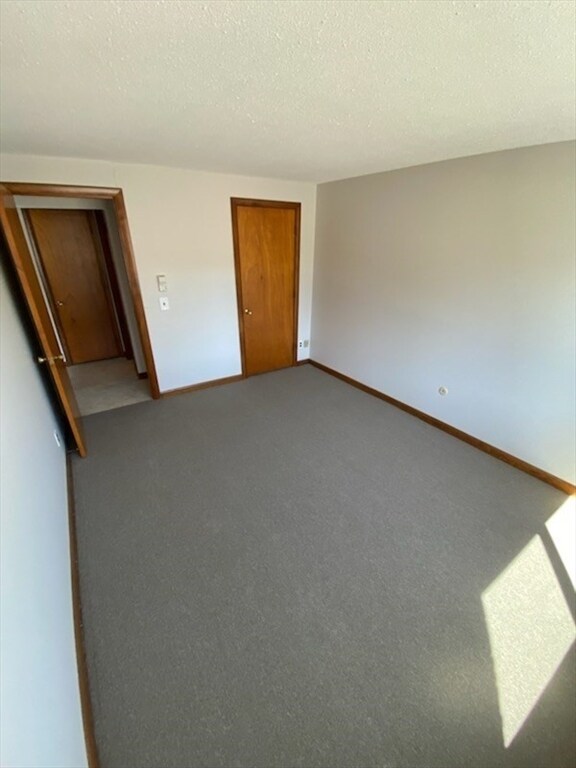 5 Turnpike Rd Unit 323, Townsend, MA 01469 Condo for Rent in Townsend, MA