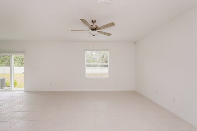 Foto del edificio - 17932 Blissful Stars Dr