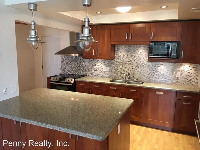 Building Photo - 3 br, 2 bath House - 2985 Fisher Lane