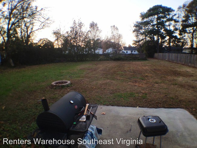 Foto del edificio - 3 br, 1 bath House - 419 S Main Street