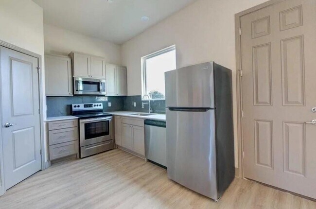 Foto del edificio - 18620 Louetta Creek Dr