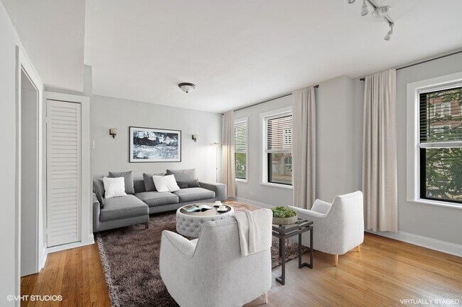 Foto del edificio - 4038 N Ashland Ave