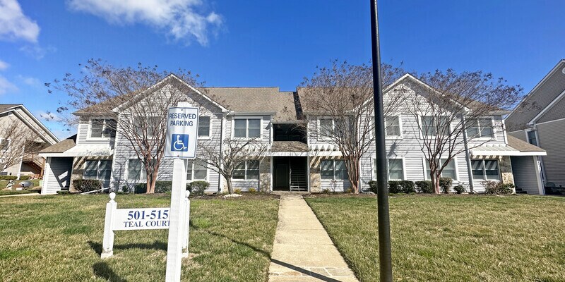 Primary Photo - 511 Teal Ct