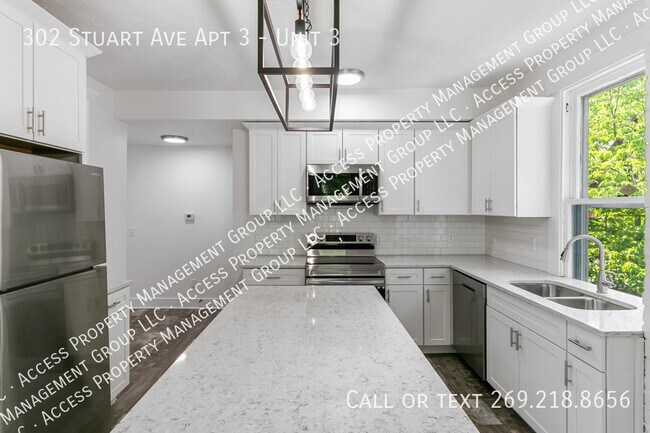 Foto del edificio - 302 Stuart Ave