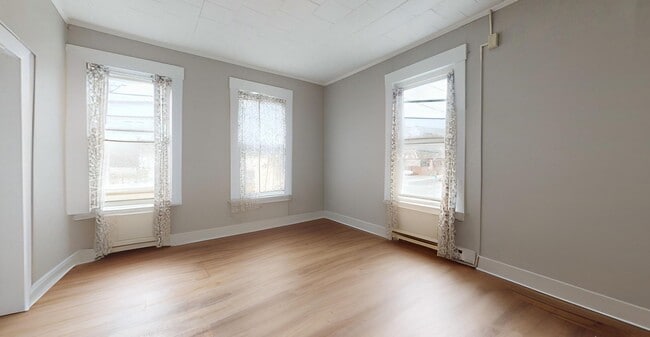 Building Photo - 91 Marlboro St