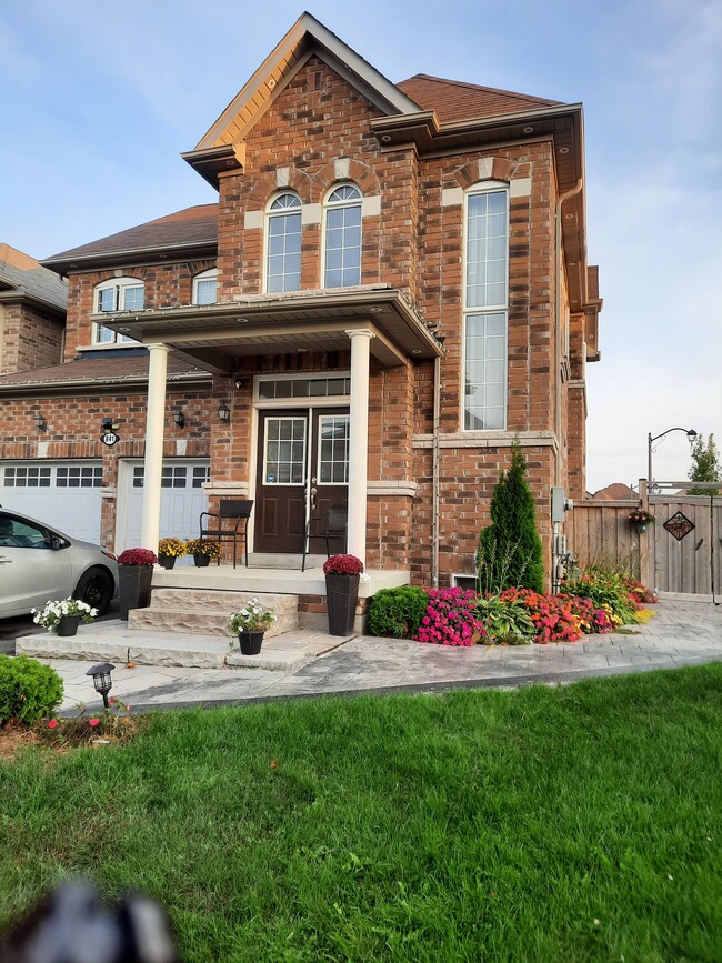HOUSE - 841 William Lee Av