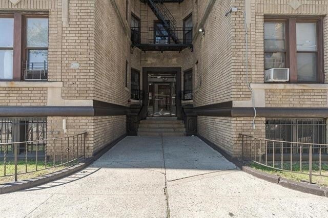 Foto del edificio - 203 Harrison Ave