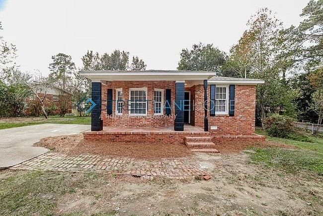 Building Photo - 2711 8th St