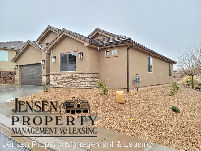 Foto del edificio - 3 br, 2 bath House - 2261 South Tonaquint ...