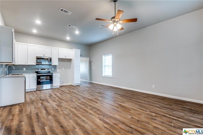 Foto del edificio - 1190 FM2623